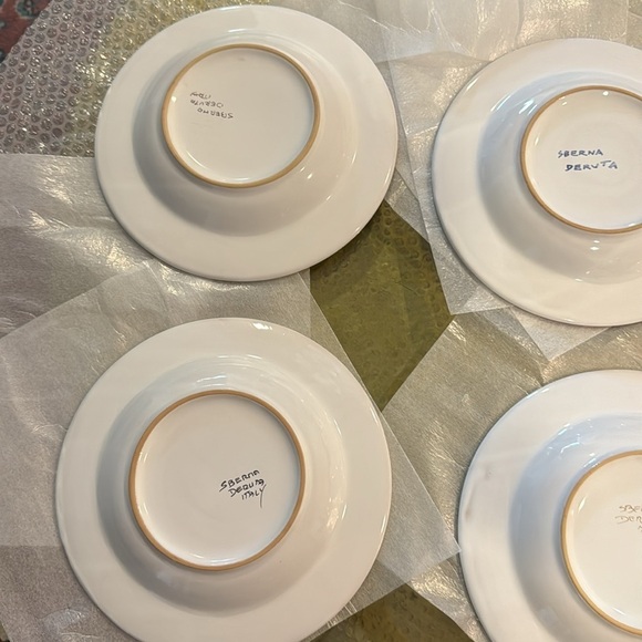 6 Sberna Deruta Italy Quimper Style Pottery Round Bowls 10 inch. Set of Six - Picture 9 of 10